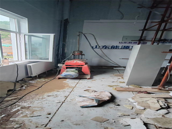 定结地基基础下沉墙体裂缝加固注浆顶升施工